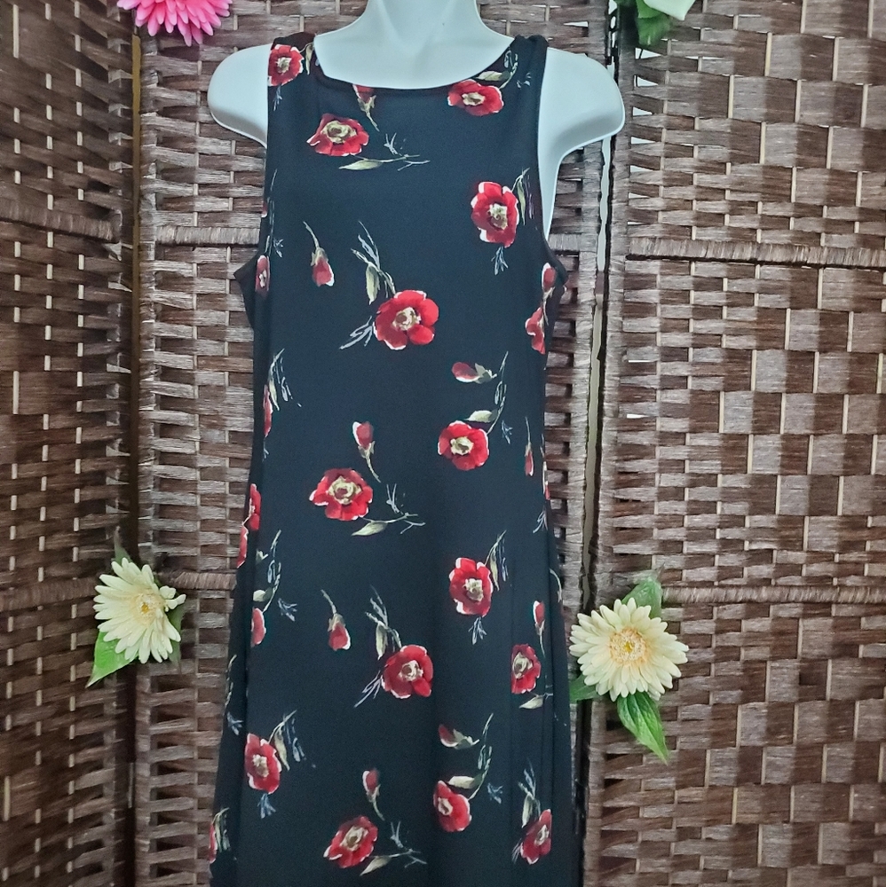 CITY Triangles Dress floral color red Whith black